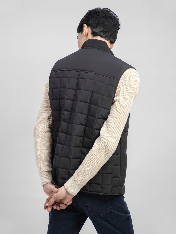 Black Sleeveless Quilted Vest With Sporty Baseball Collar Brumano Pakistan