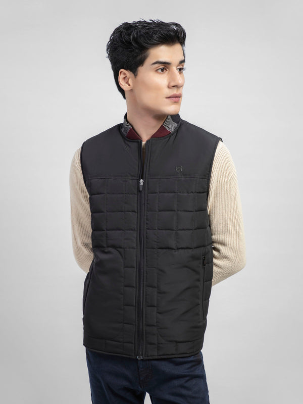 Black Sleeveless Quilted Vest With Sporty Baseball Collar Brumano Pakistan