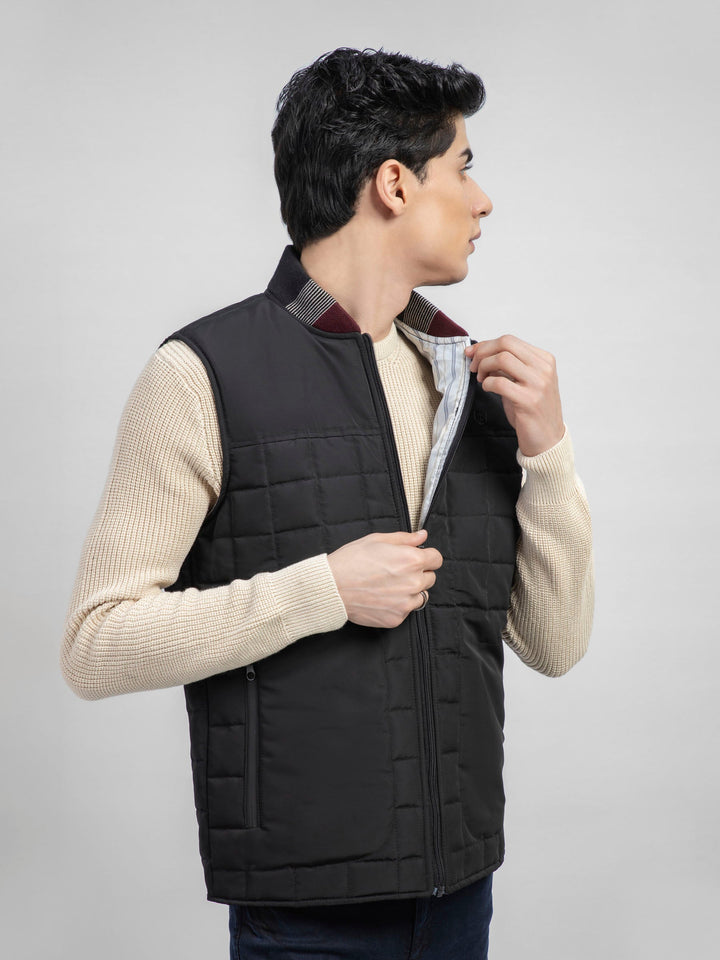 Black Sleeveless Quilted Vest With Sporty Baseball Collar Brumano Pakistan