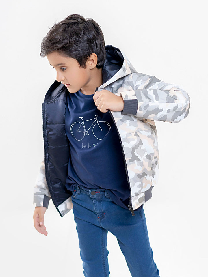 White Camouflage Quilted Casual Jacket With Hoodie - Unisex Brumano Pakistan